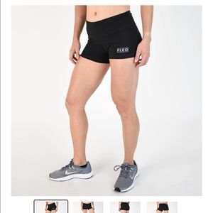 Fleo black 3.25 shorts
